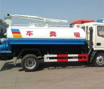 環衛吸糞車.jpeg